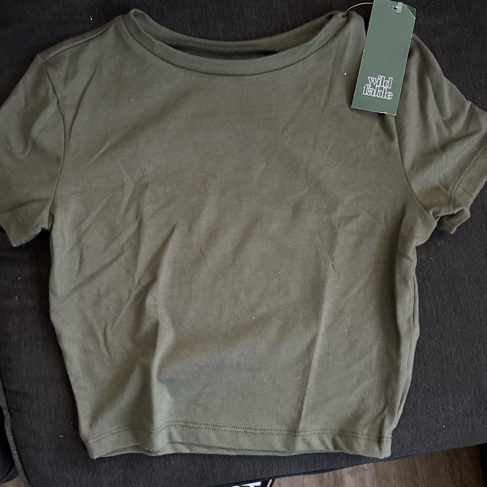 Brand new crop top SZ XS